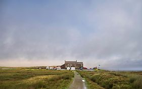 The Tan Hill Inn  3*