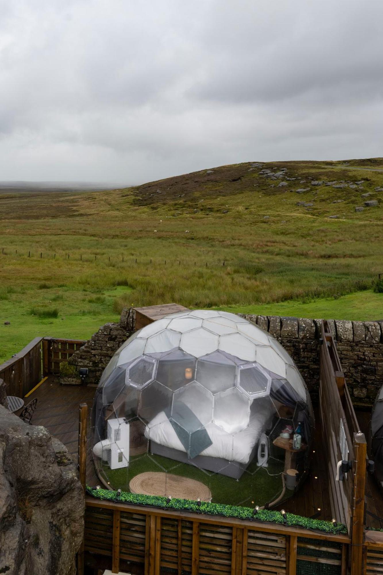 The Tan Hill Inn Keld Exteriör bild
